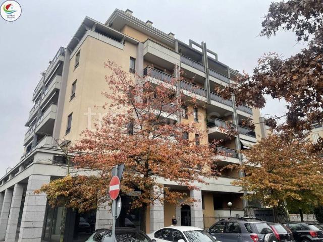 Appartamento in affitto a Magenta via San Girolamo Emiliani, 40, arredato, ascensore, riscaldamento a pavimento TrovaCasa