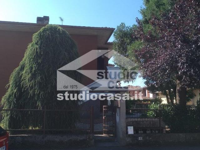 Appartamento in affitto a Maleo