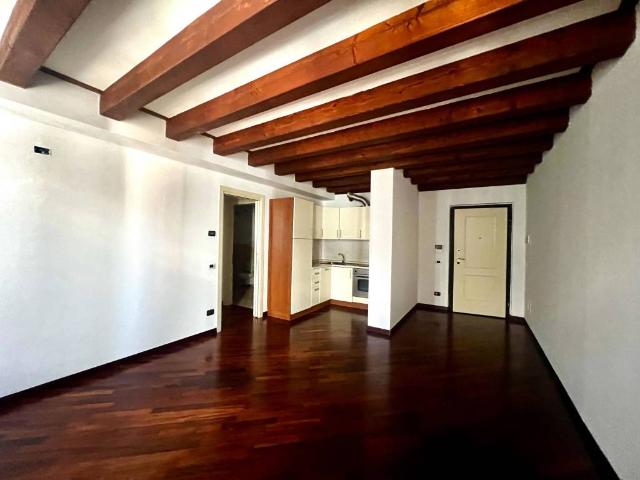 Appartamento in affitto a Mantova MN