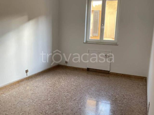 Appartamento in affitto a Mantova, non arredato/vuoto, ascensore, riscaldamento centralizzato TrovaCasa