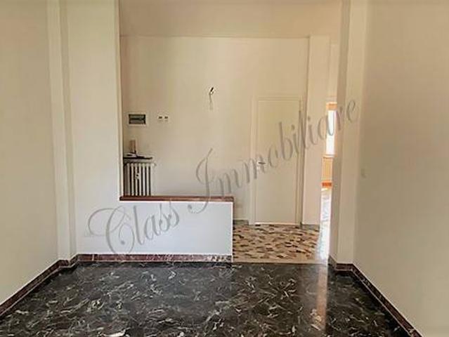 Appartamento in affitto a Mantova via Fratelli Bronzetti, box, parzialmente arredato, centrale TrovaCasa