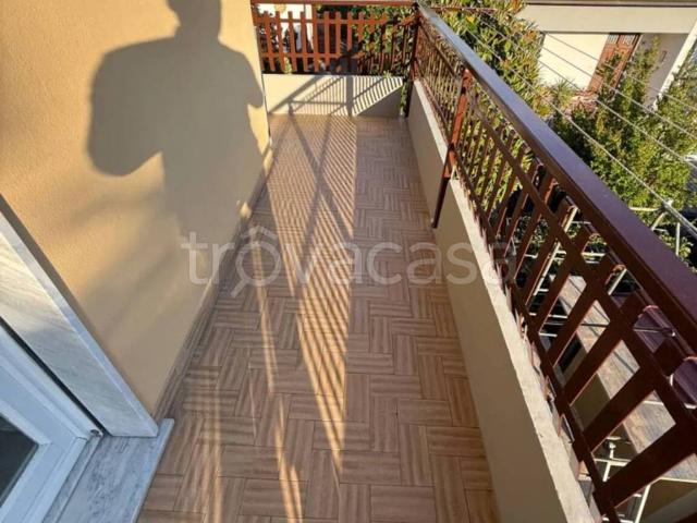 Appartamento in affitto a Massa via Fivizzano, arredato, balcone TrovaCasa