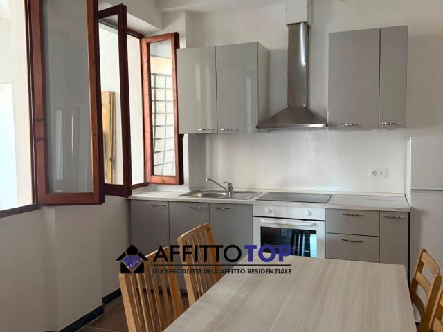 Appartamento in Affitto a Massa