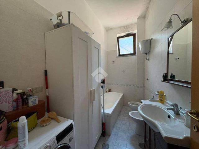 Appartamento in affitto a Marano di Napoli via Casa Baiano, 21, non arredato/vuoto, box, luminoso TrovaCasa