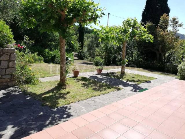 Appartamento in affitto a Marciana via Dei Marmi, 31, arredato, giardino privato, posto auto TrovaCasa