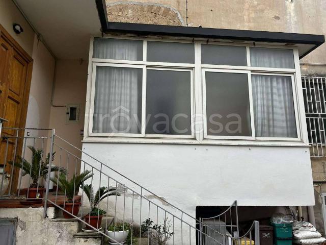 Appartamento in affitto a Marcianise via roma, non arredato/vuoto, posto auto, angolo cottura TrovaCasa
