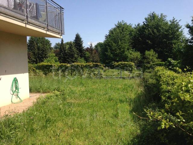 Appartamento in affitto a Mariano Comense via John Fitzgerald Kennedy, 31, non arredato/vuoto, giardino privato, riscaldamento a pavimento TrovaCasa