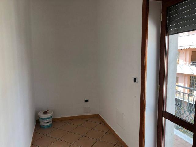 Appartamento in affitto a Marigliano via Domenico Cirillo, 26, non arredato/vuoto, buono stato, centrale TrovaCasa