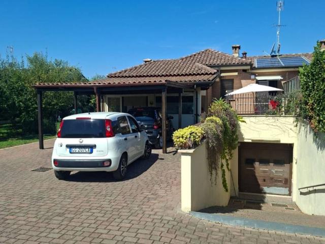 Appartamento in affitto a Marino RM