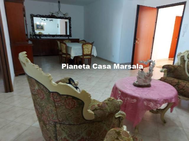 Appartamento in affitto a Marsala via Mazara, arredato, posto auto, terrazzo TrovaCasa