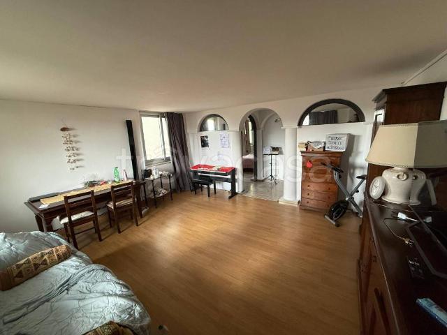 Appartamento in affitto a Marsala via Francesco Crispi, parzialmente arredato, cucina a vista TrovaCasa