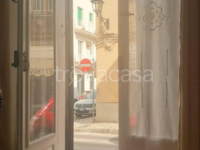 Appartamento in affitto a Martina Franca corso Messapia, arredato, angolo cottura TrovaCasa