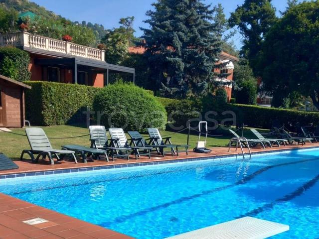 Appartamento in affitto a Meina via Sempione, 144, arredato, box, terrazzo TrovaCasa