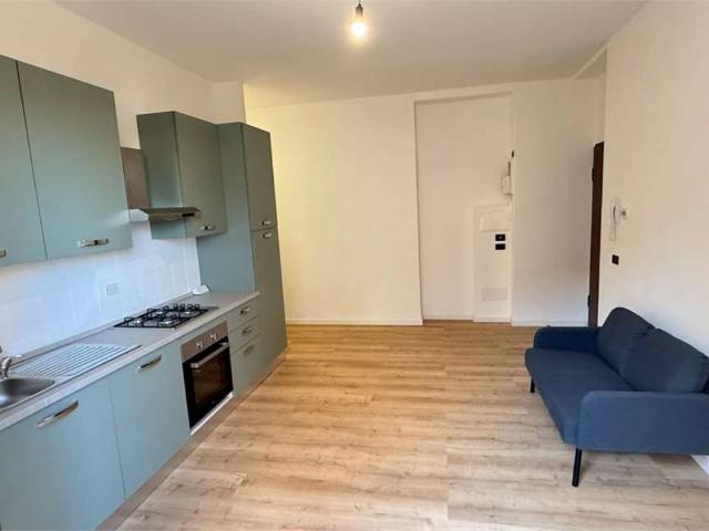 Appartamento in affitto a Melegnano MI