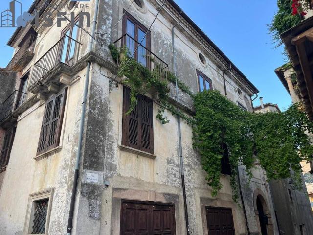 Appartamento in affitto a Mendicino via Raffaele Gaudio, arredato, caminetto, senza ascensore TrovaCasa