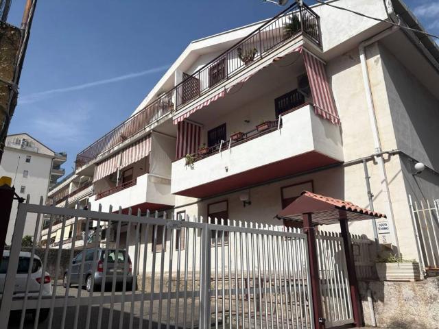 Appartamento in affitto a Messina ME