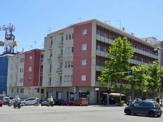 Appartamento in affitto a Messina via Giuseppe Garibaldi, 300, arredato, cucina semiabitabile, ripostiglio TrovaCasa