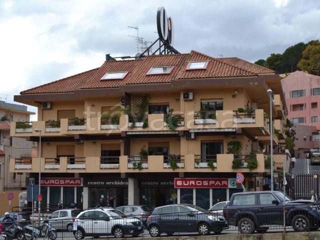 Appartamento in affitto a Messina viale Annunziata, 110, arredato, senza ascensore, luminoso TrovaCasa