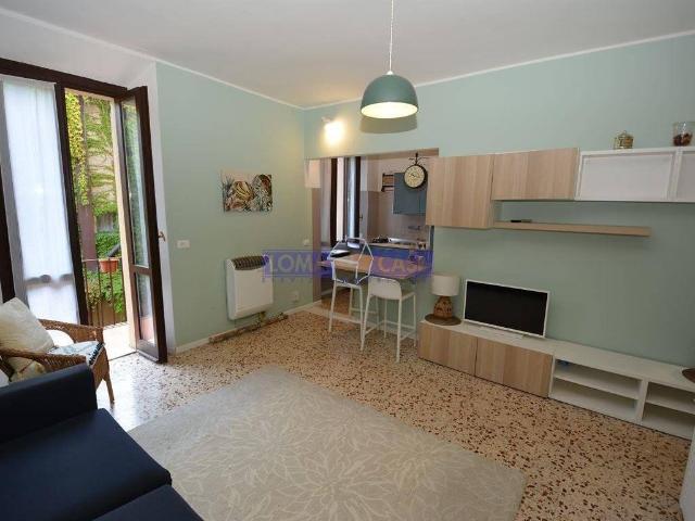 Appartamento in affitto a Merate LC