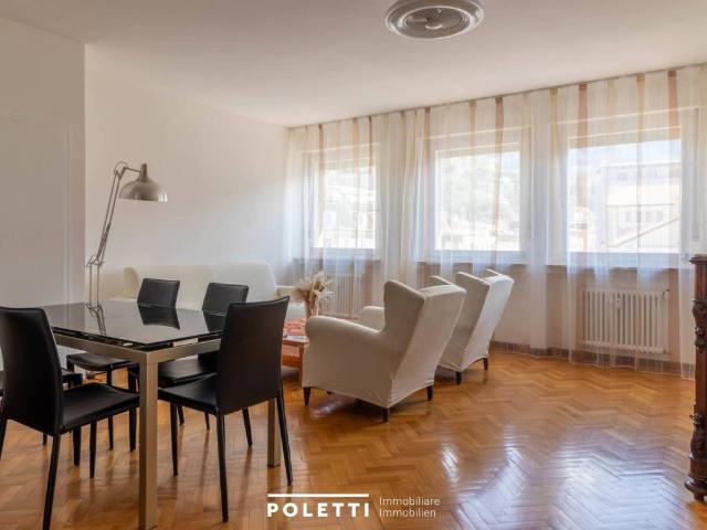 Appartamento in affitto a Merano piazza Teatro, arredato, box, vista panoramica TrovaCasa
