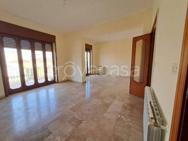 Appartamento in affitto a Milazzo via Umberto I, 21, non arredato/vuoto, centrale, luminoso TrovaCasa