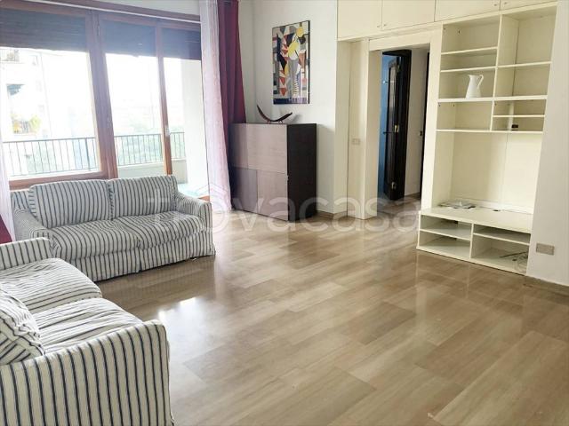 Appartamento in affitto a Milano via Corno di Cavento, 21, arredato, terrazzo, nuova costruzione TrovaCasa