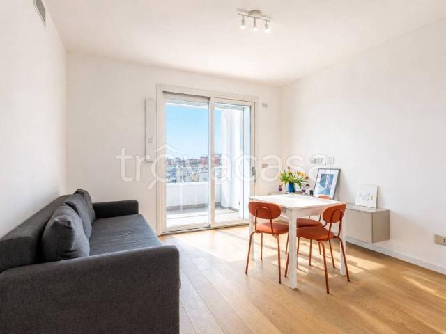 Appartamento in affitto a Milano via Cornelio Tacito, 12, arredato, terrazzo, vista panoramica TrovaCasa