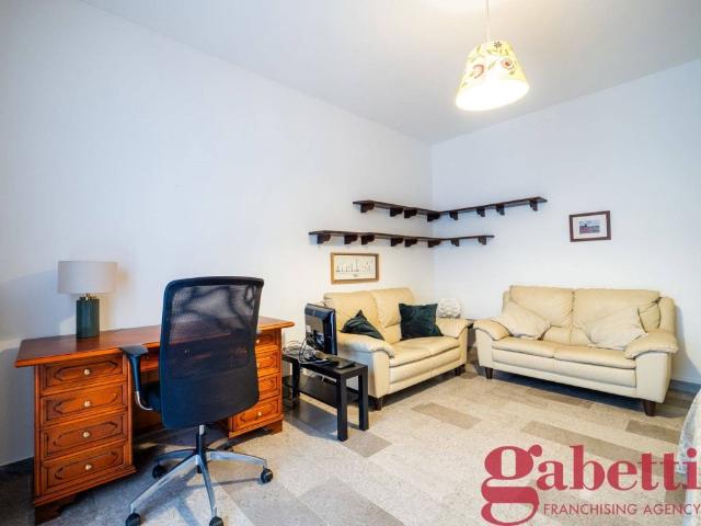 Appartamento in affitto a Milano via Cambiasi, 8, arredato, ascensore, ultimo piano TrovaCasa
