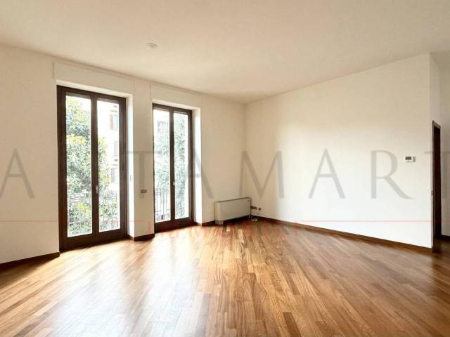 Appartamento in affitto a Milano via Camillo Hajech, parzialmente arredato, contesto signorile, luminoso TrovaCasa