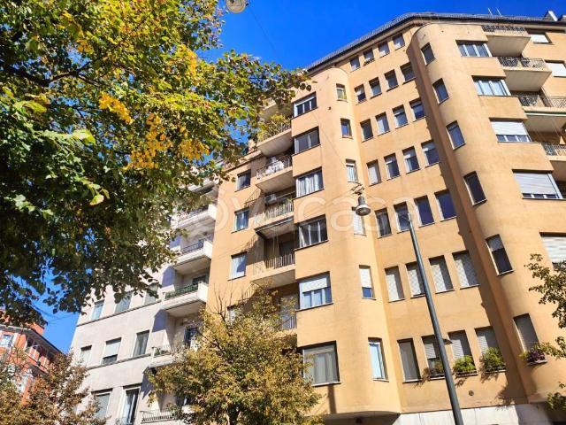 Appartamento in affitto a Milano via Canaletto, 15, arredato, terrazzo, ascensore TrovaCasa
