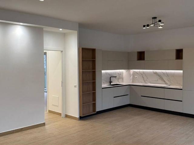 Appartamento in affitto a Milano via Cardinale Giovanni Cagliero, 4, immobile di prestigio, parzialmente arredato, ascensore TrovaCasa