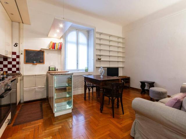 Appartamento in affitto a Milano via Carlo Ravizza, arredato TrovaCasa