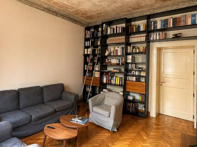Appartamento in affitto a Milano via Castel Morrone, arredato, doppia esposizione, riscaldamento centralizzato TrovaCasa
