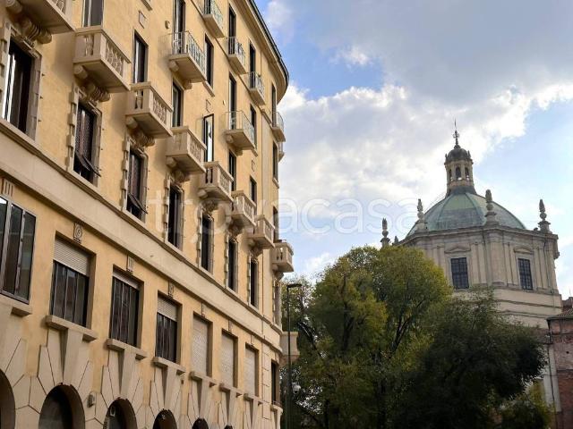 Appartamento in affitto a Milano via Celestino iv, 11, parzialmente arredato, doppia esposizione, centrale TrovaCasa