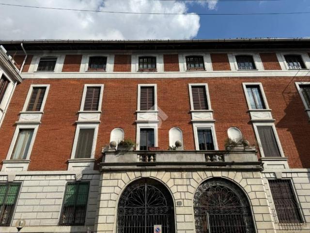 Appartamento in affitto a Milano via Amatore Sciesa, 21, parzialmente arredato, ascensore, doppia esposizione TrovaCasa