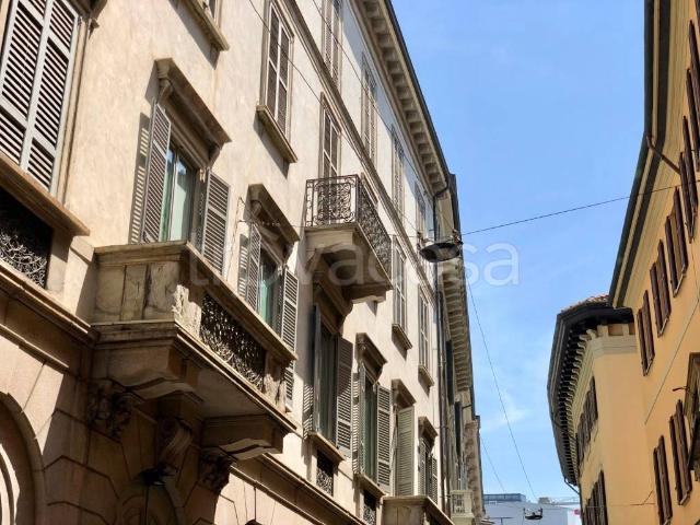 Appartamento in affitto a Milano via Amedei, 11, non arredato/vuoto, riscaldamento autonomo, caminetto TrovaCasa