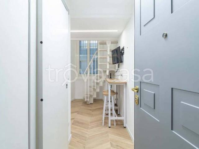 Appartamento in affitto a Milano via Aminto Caretto, Centrale