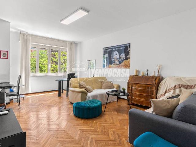 Appartamento in affitto a Milano via ampere 35, parzialmente arredato, ascensore, doppia esposizione TrovaCasa