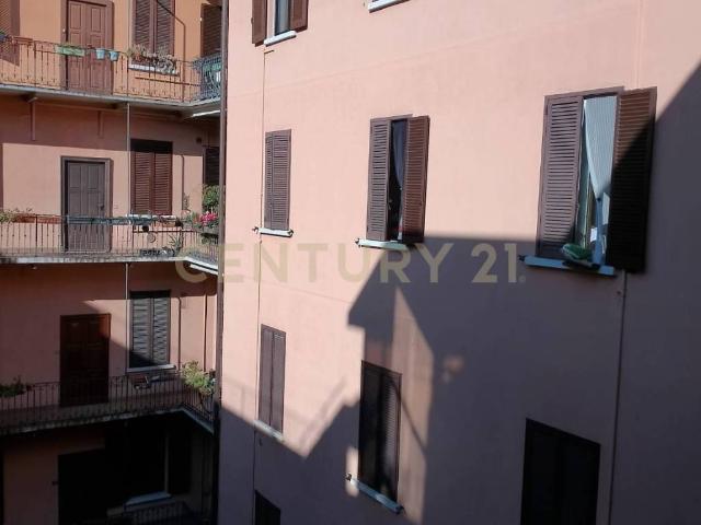 Appartamento in affitto a Milano via Antonio Tolomeo Trivulzio, 16, arredato, riscaldamento autonomo, ascensore TrovaCasa