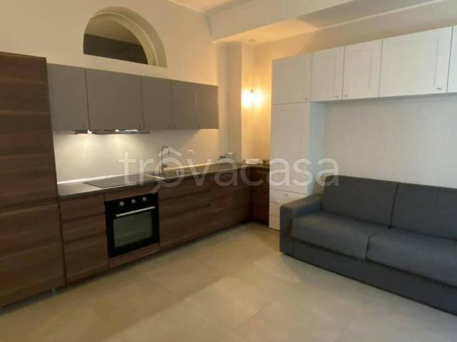 Appartamento in affitto a Milano via Andrea Ponti, arredato, studio TrovaCasa