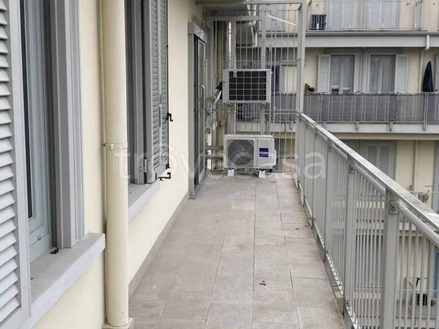 Appartamento in affitto a Milano via Andrea Solari No Number, riscaldamento centralizzato, ristrutturato, luminoso TrovaCasa