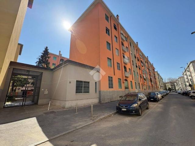 Appartamento in affitto a Milano via abbiati filippo, 5, arredato, riscaldamento centralizzato, giardino condominiale TrovaCasa