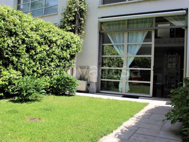 Appartamento in affitto a Milano via Adelaide Bono Cairoli, 28A, arredato, giardino privato, box TrovaCasa