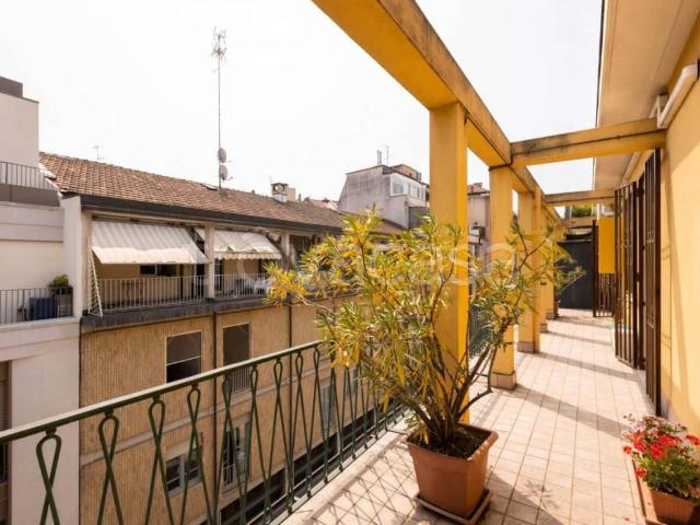Appartamento in affitto a Milano via Alessandro Volta, arredato, terrazzo, centrale TrovaCasa