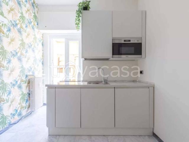 Appartamento in affitto a Milano via Alessandro Manzoni, arredato, ascensore, centrale TrovaCasa