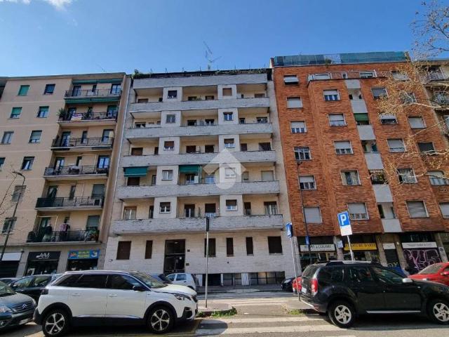 Appartamento in affitto a Milano via Alfonso Capecelatro, 25, arredato, ascensore, riscaldamento centralizzato TrovaCasa