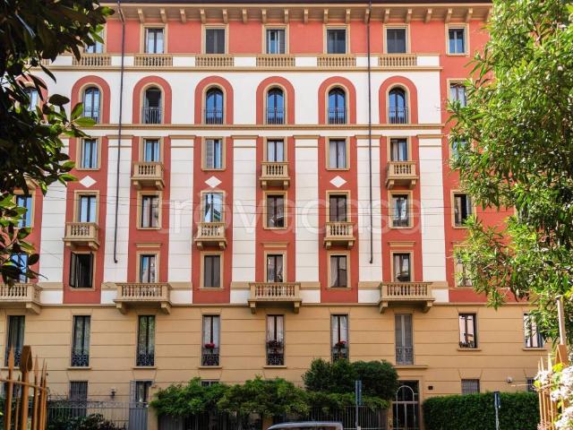 Appartamento in affitto a Milano via Alfredo Oriani, 1, box doppio, ascensore, ristrutturato TrovaCasa