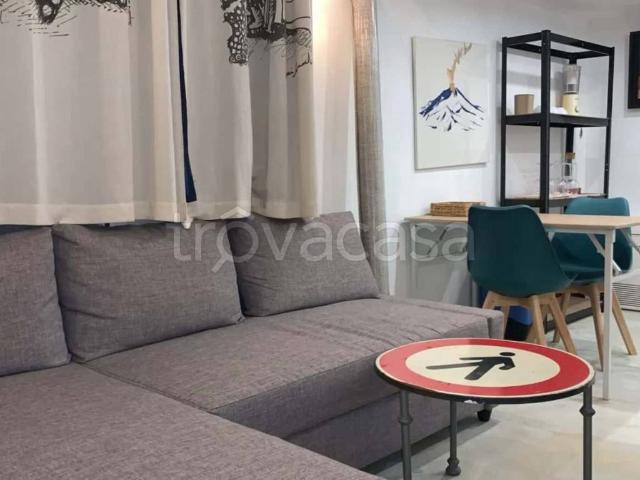 Appartamento in affitto a Milano via Ariberto, arredato, lavastoviglie, aria condizionata TrovaCasa