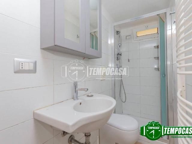Appartamento in affitto a Milano via Arnaldo Fusinato, parzialmente arredato, cucina abitabile TrovaCasa