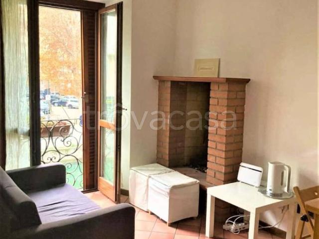 Appartamento in affitto a Milano via Ascanio Sforza, arredato, senza ascensore, luminoso TrovaCasa